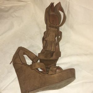 Chinese Laundry fringe wedges